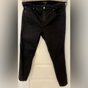 BRAND New Ann Taylor Black Skinny Jeans-  Size 16